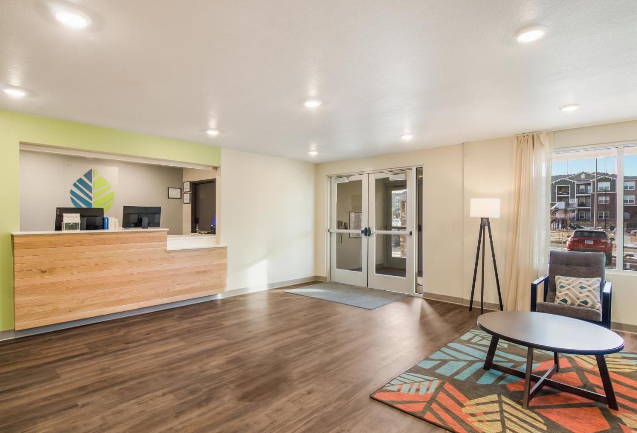 Woodspring Suites Thornton-North Denver Екстериор снимка